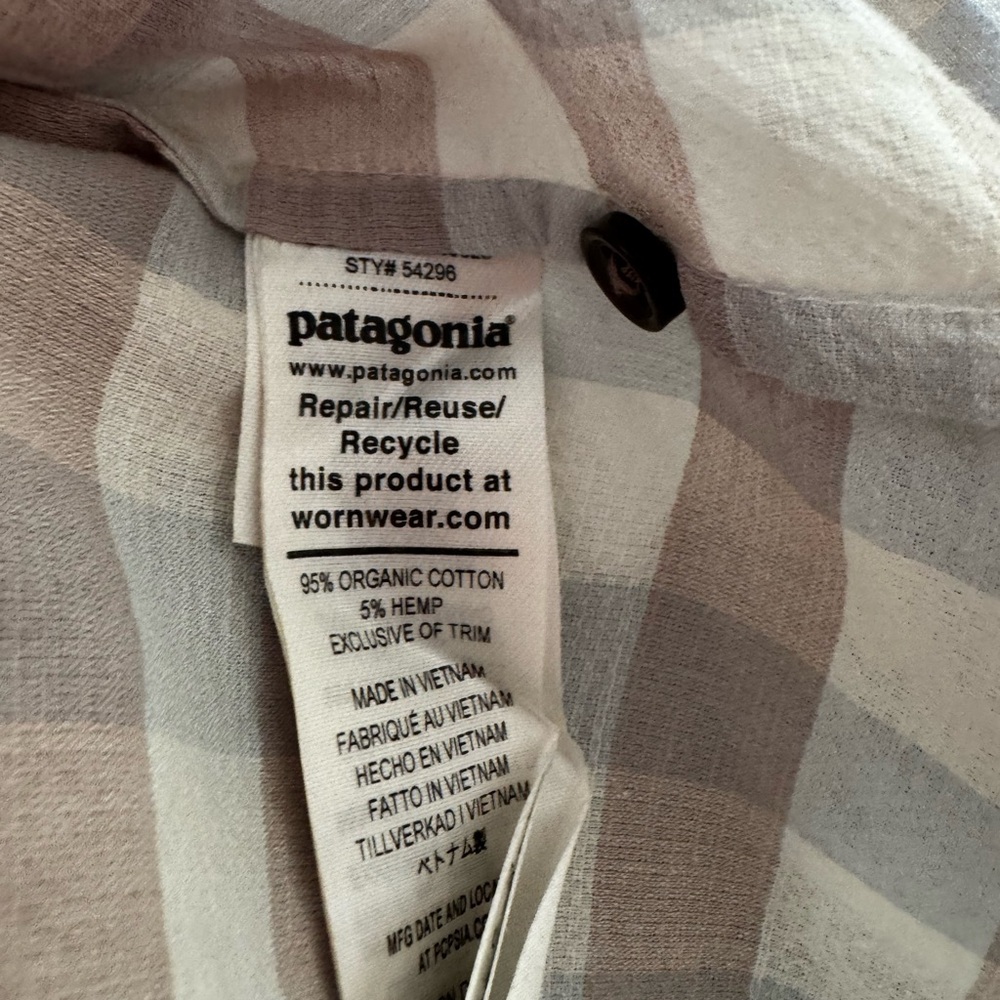 Patagonia Women’s Organic Cotton & Hemp Gingham Button -Down Shirt - Picture 8 of 10